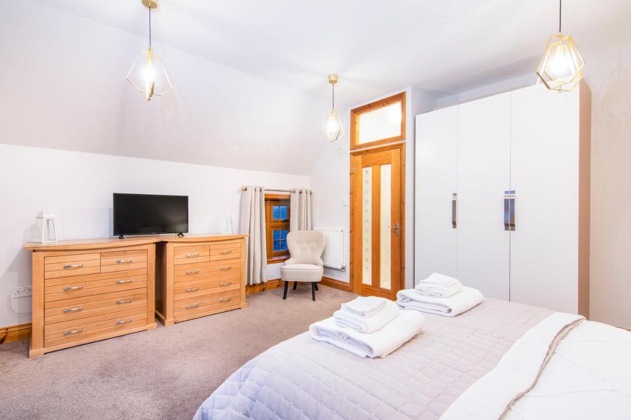 The Roost Group - The Coach House - Hot Tub Villa Gravesend Exteriör bild